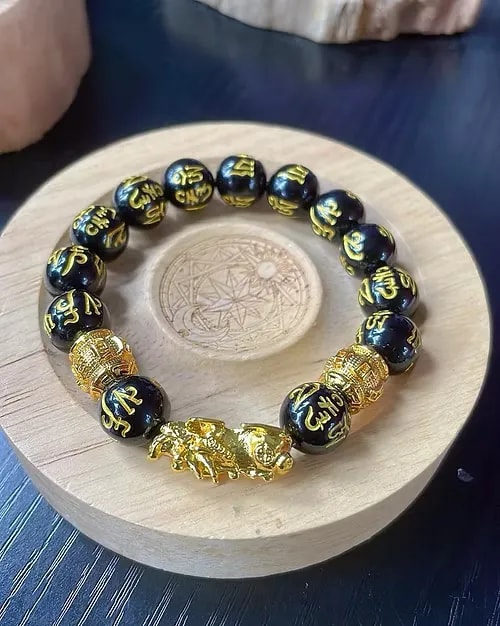 黑矅石刻六字大明咒手串（12mm）