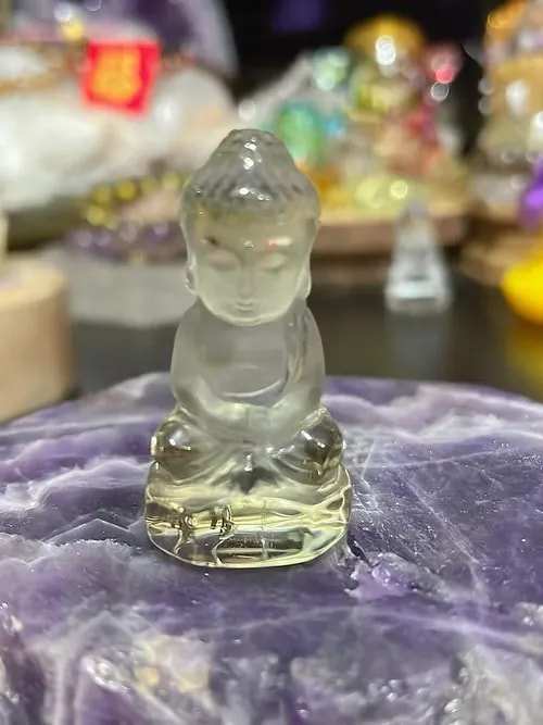 全净体巴西黄水晶佛（4cm）